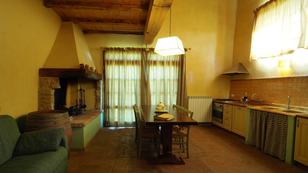 Agriturismo Podere La Marronaia San Gimignano Cameră foto